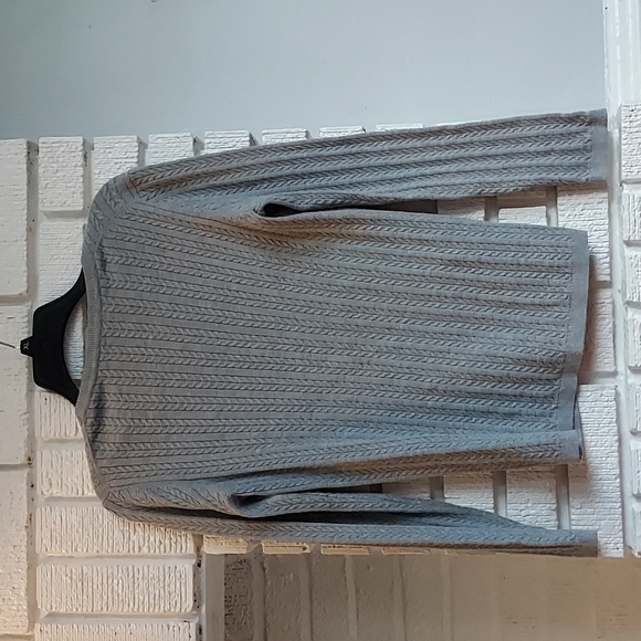Tommy Hilfiger Sweater - Picture 4 of 8